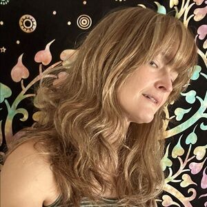 Raquel Welch Wig Longing for Long Glazed Strawberry 🍓